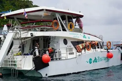 Дайвинг у островов Рача Яй и Ной