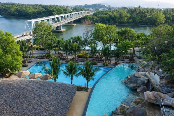 Нячанг: I-Resort Spa — грязевые ванны и минеральные бассейны