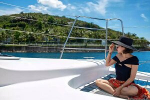 Нячанг: Южные острова на парусном катамаране, снорклинг и пляжи